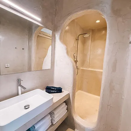 Crystal Apartmanhotel