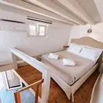 Crystal Apart Otel 4*