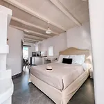 Crystal Apart Otel Mykonos Town