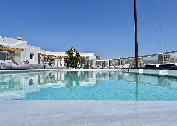 Apartahotel Crystal 4*