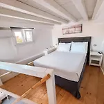 Aparthotel Crystal Mykonos Town